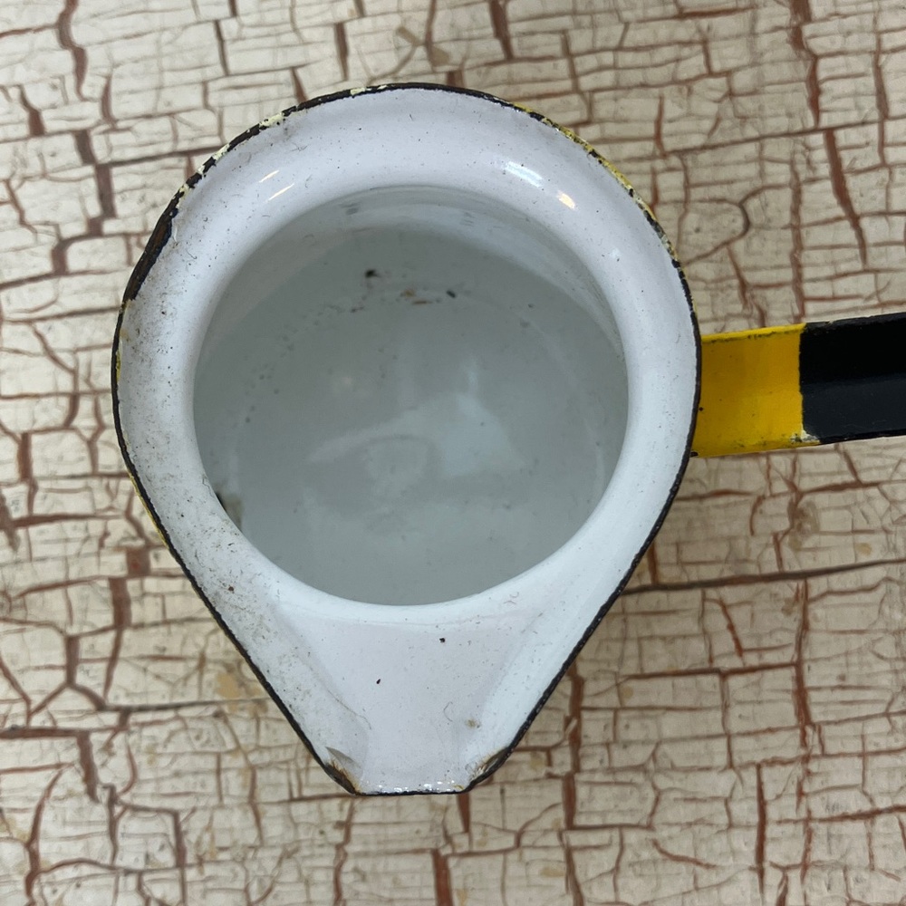 Enamelware ladle - Picture 3 of 5